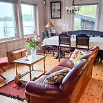 5 Person Holiday Home In Oydegard * Torvikbukt