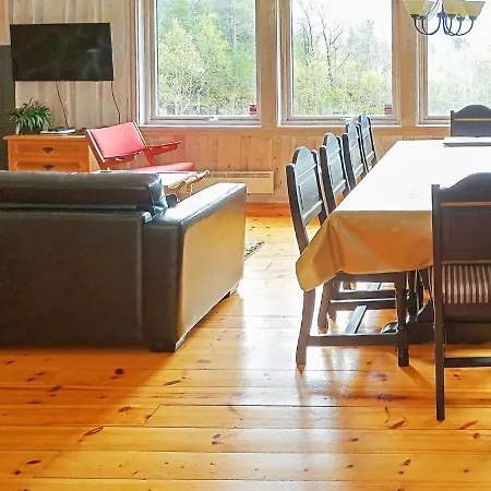 4 Person In Ydegard Holiday home Torvikbukt