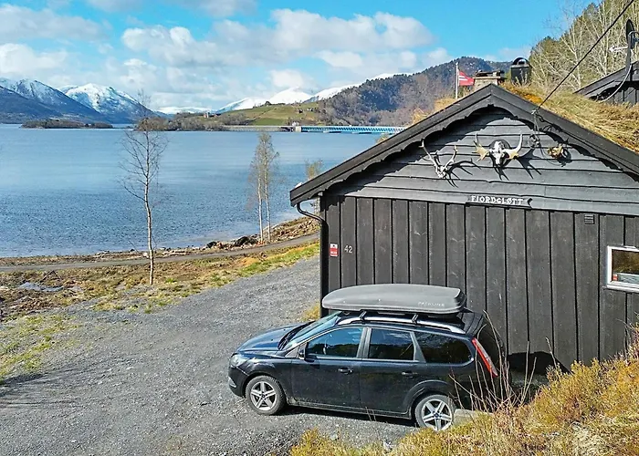 4 Person In Oydegard-by Traum