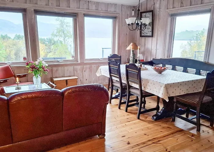 4 Person In Oydegard-by Traum *